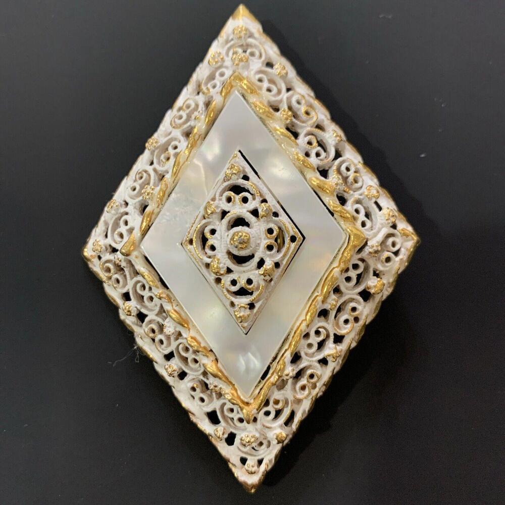Vintage 1960s Signed Pastelli Mother Of Pearl Scroll Brooch Gold Tone - RARE​​​​